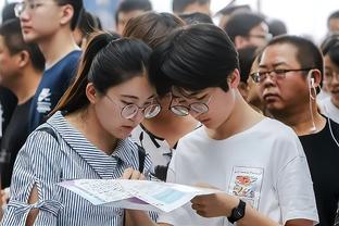 芬奇：上半场快船的对抗更强 我们意识到了并在下半场奠定了基调